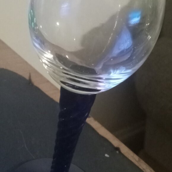 Lot Of 2 Small Wine / Cordial Glasses / Goblets W/ Colored & Scrolled Stems - Picture 3 of 5